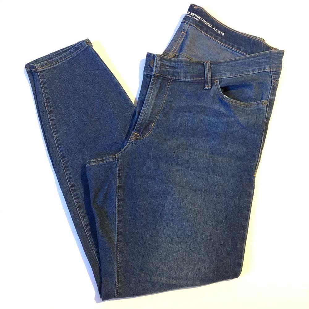 Old Navy Mid Rise Super Skinny Jeans Plus Size 18
